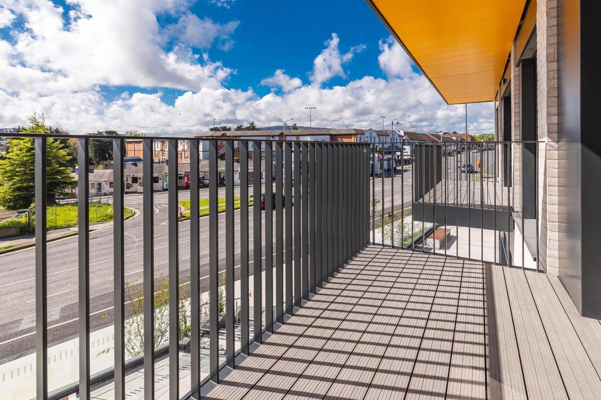 Apartment The Cornerstone One By At *